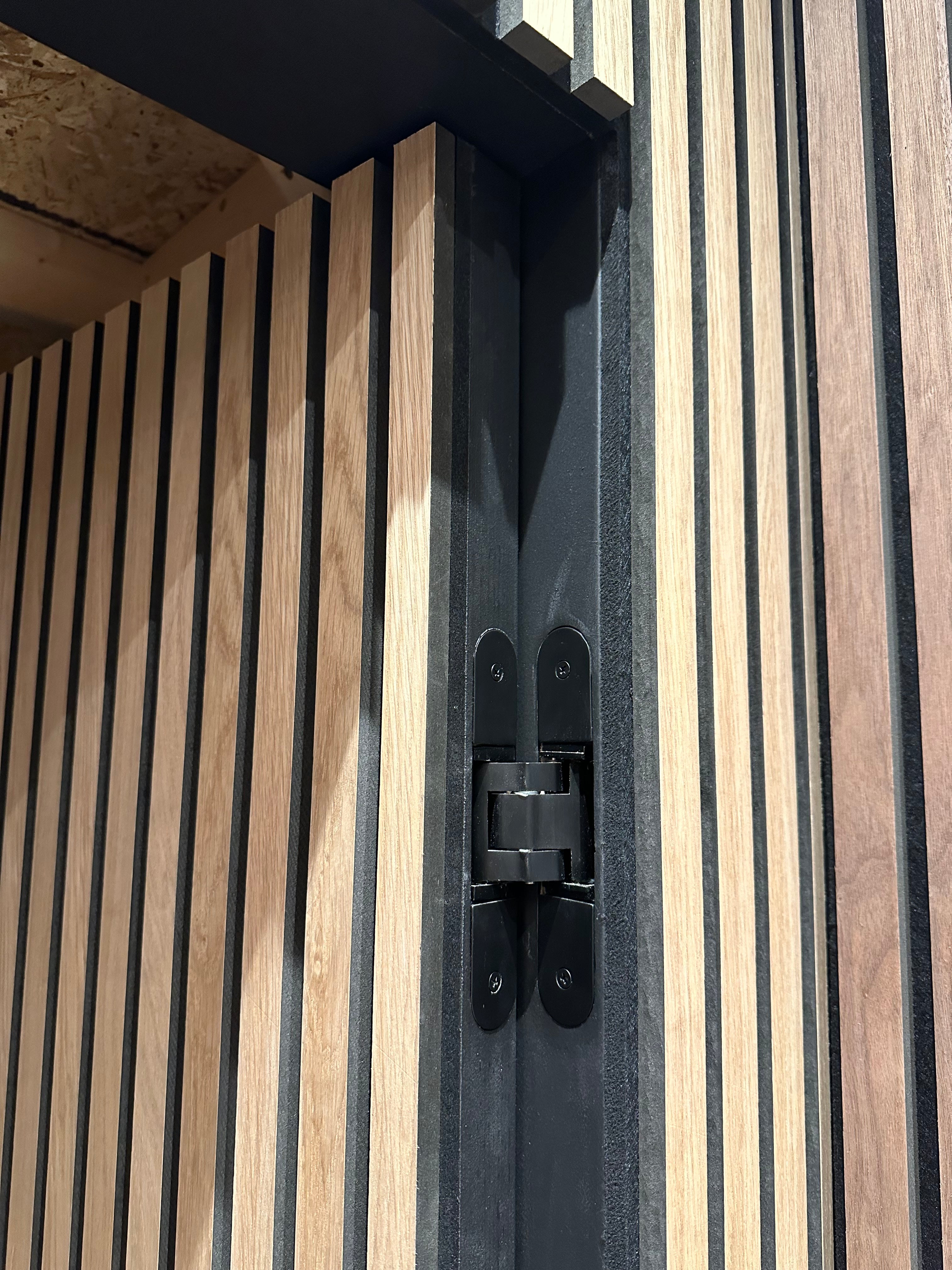 CONCEALED/HIDDEN HINGE 6 1/4"