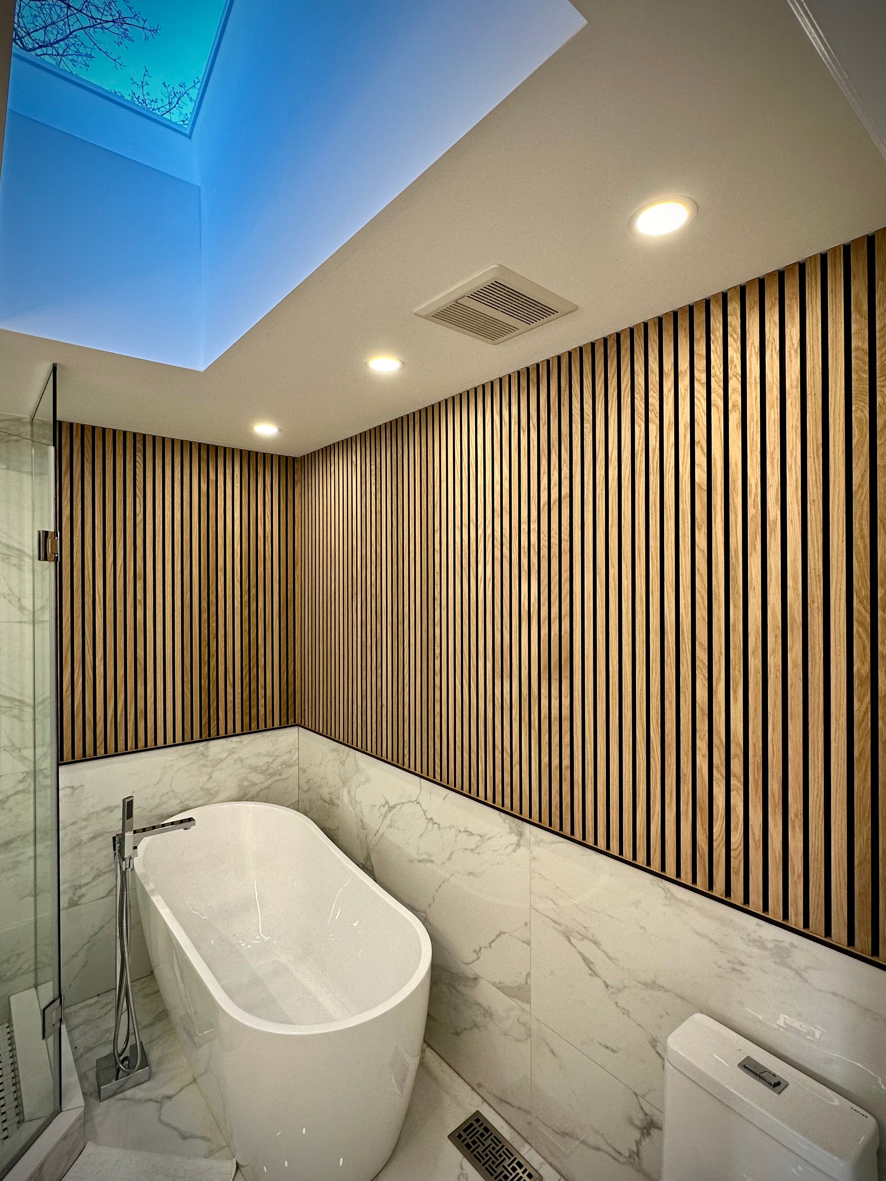 Natural White Oak Wood Slat Wall Panels – VIP Classic Moulding